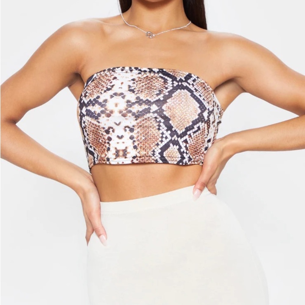 🦋NWT Pretty Little Thing bandeau🦋